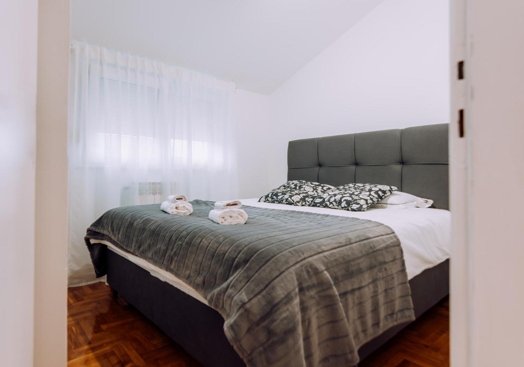 Apartment Sara Загреб Екстериор снимка